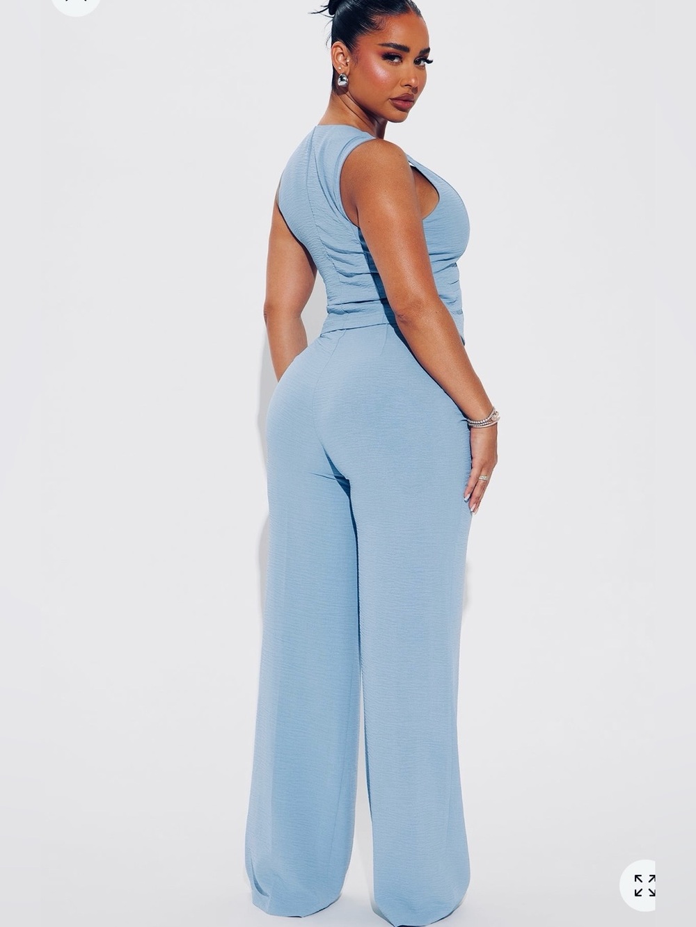 Matching vest and pants - Picture 3 of 5